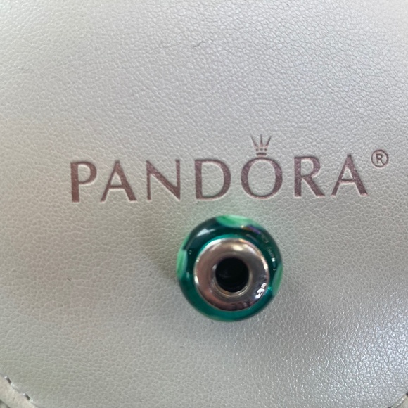 Pandora Green Murano Bead - Picture 3 of 3